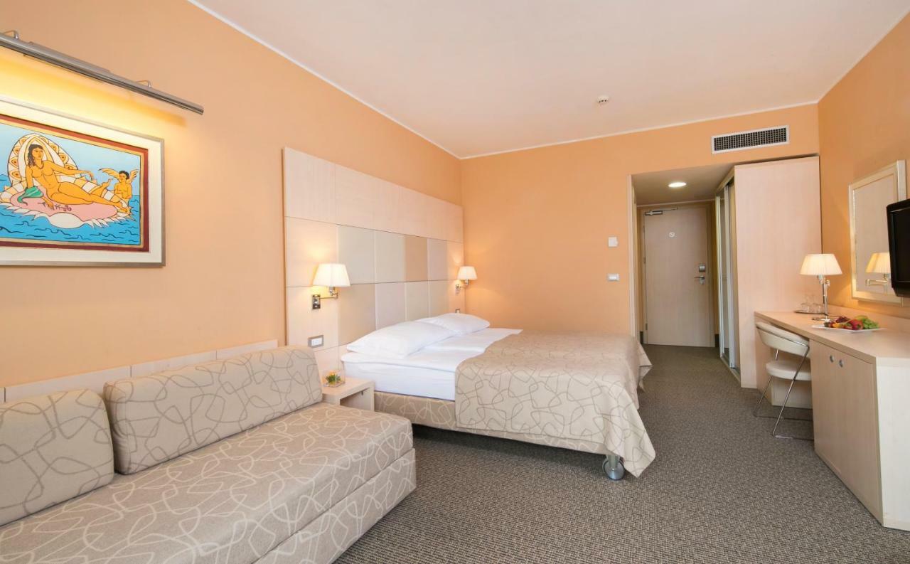 Hotel Mirta - San Simon Resort อิซอลา ภายนอก รูปภาพ